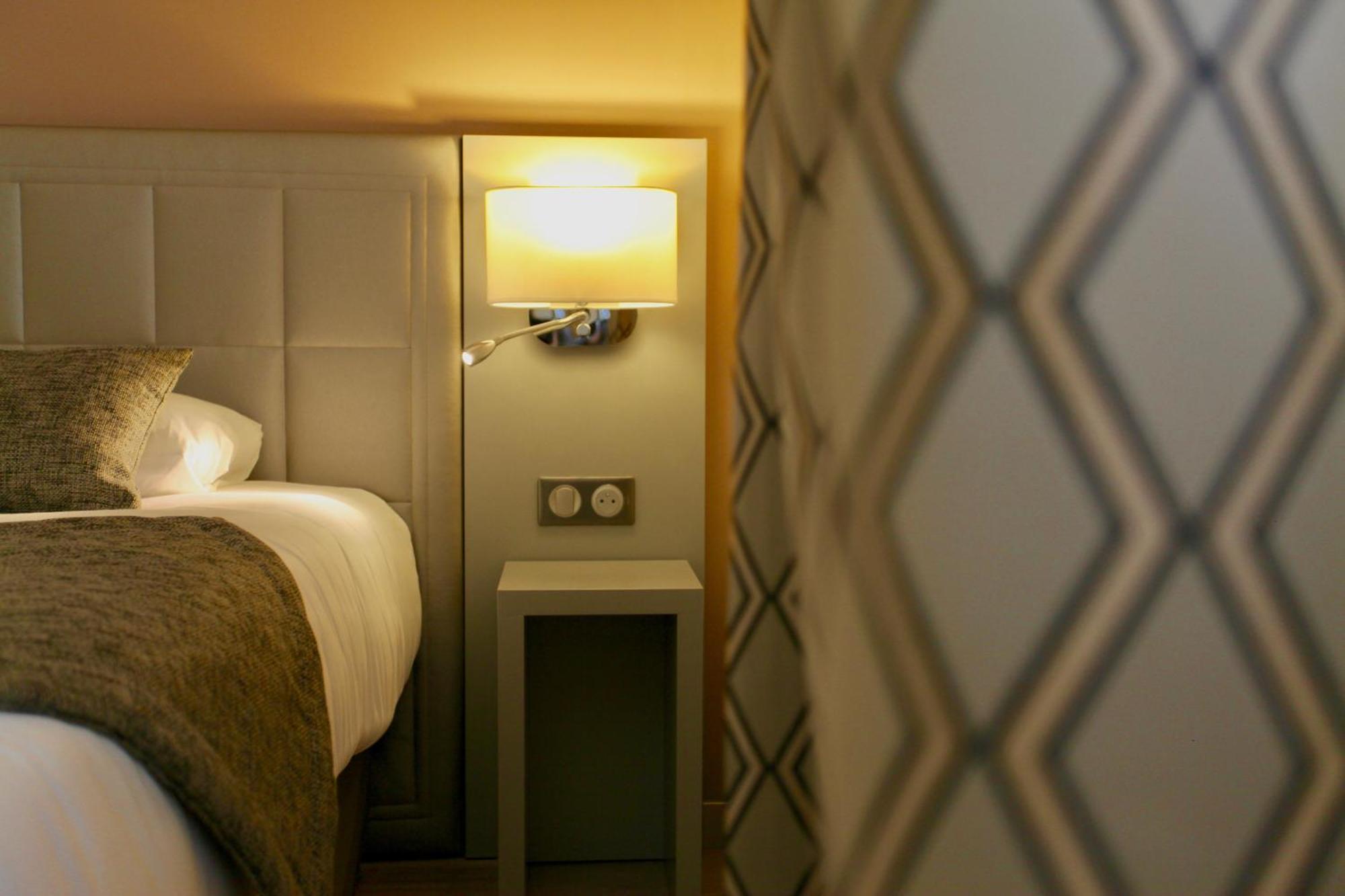 Logis Hotel Restaurant Le Moulin De La Coudre Venoy Екстер'єр фото