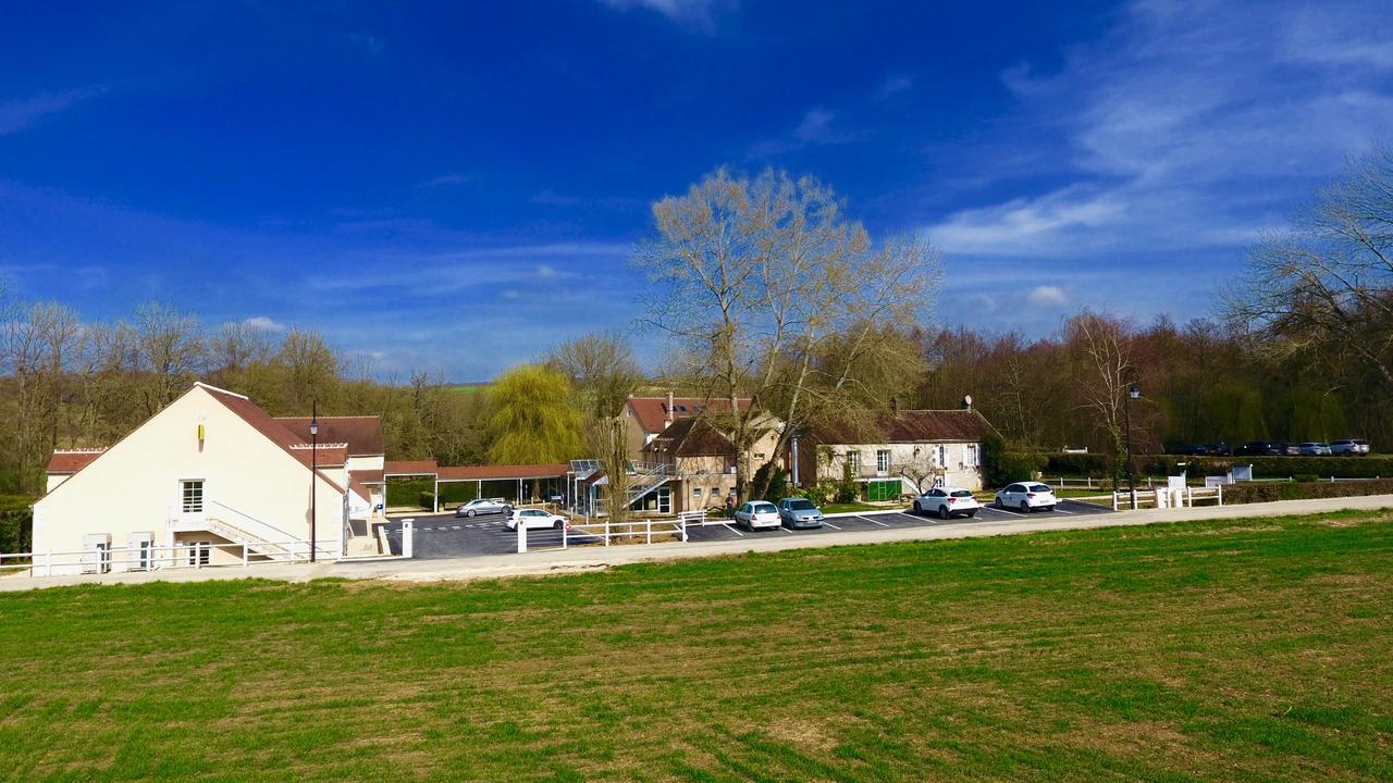 Logis Hotel Restaurant Le Moulin De La Coudre Venoy Екстер'єр фото